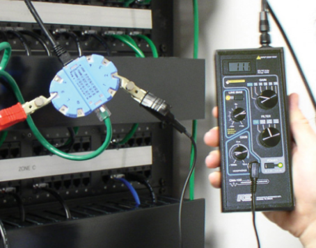 启东美国REI CMA-100反监听音频放大器